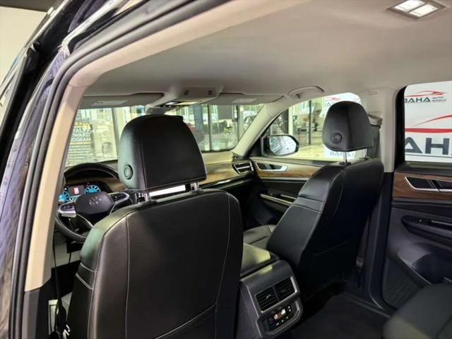 2024 Volkswagen Atlas 2.0T SE w/Technology