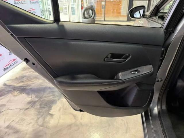 2024 Nissan Sentra SV Xtronic CVT