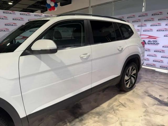 2025 Volkswagen Atlas 2.0T SE w/Technology