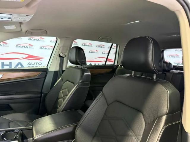 2025 Volkswagen Atlas 2.0T SE w/Technology