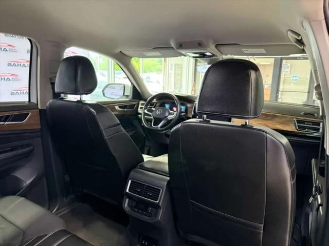2025 Volkswagen Atlas 2.0T SE w/Technology