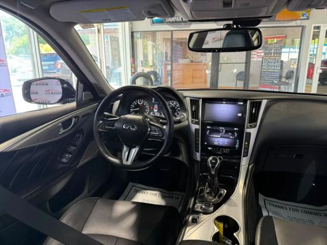 2023 INFINITI Q50 LUXE AWD