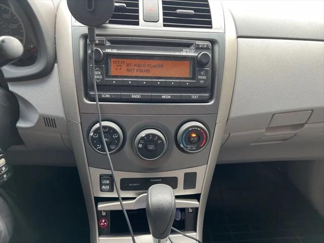2012 Toyota Corolla LE