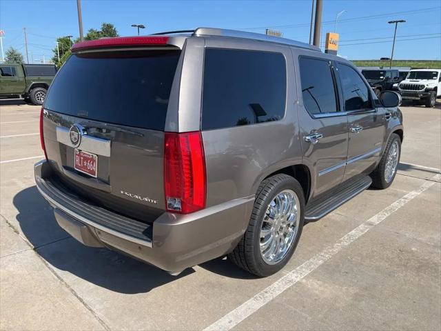 2011 Cadillac Escalade Standard