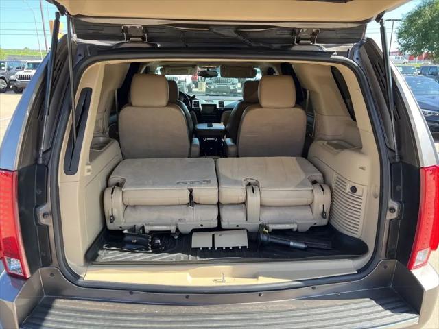 2011 Cadillac Escalade Standard