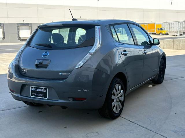 2016 Nissan LEAF S