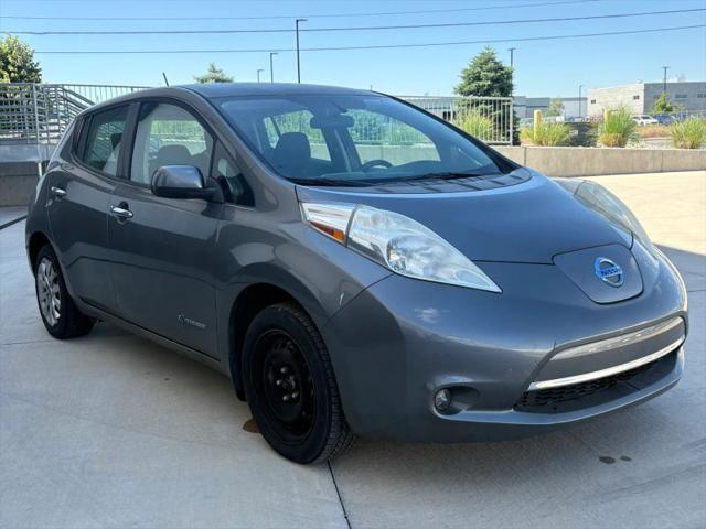 2016 Nissan LEAF S