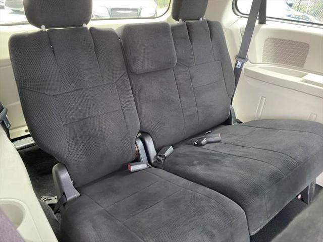 2011 Chrysler Town & Country Touring