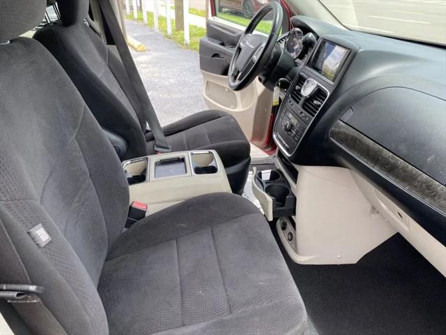 2011 Chrysler Town & Country Touring