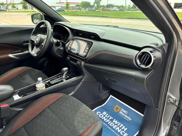 2022 Nissan Kicks SR Xtronic CVT