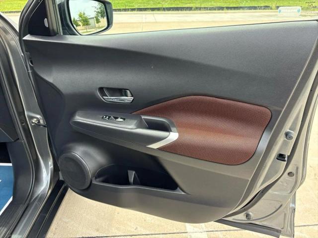 2022 Nissan Kicks SR Xtronic CVT
