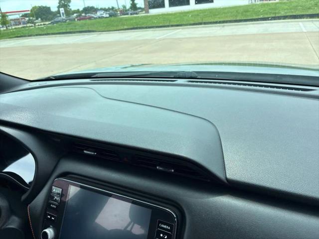 2022 Nissan Kicks SR Xtronic CVT