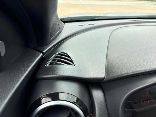 2022 Nissan Kicks SR Xtronic CVT
