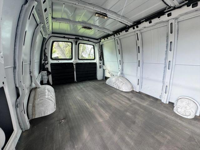 2019 Chevrolet Express Work Van