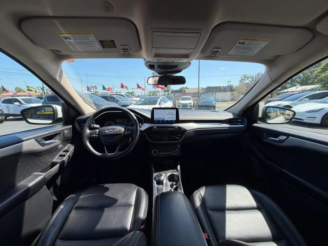 2020 Ford Escape SEL