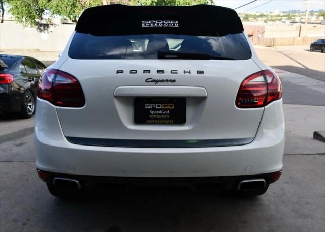 2011 Porsche Cayenne Base