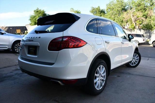 2011 Porsche Cayenne Base