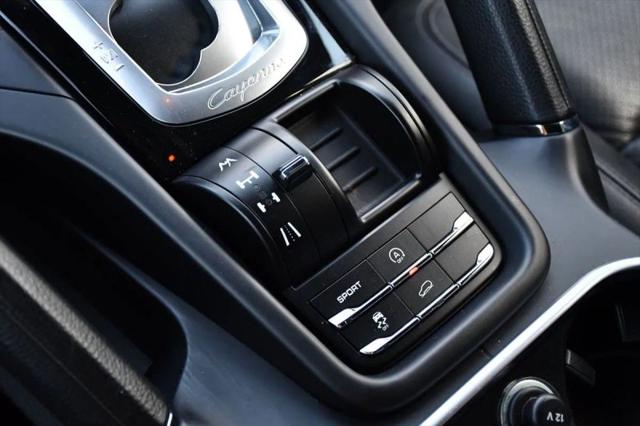 2011 Porsche Cayenne Base