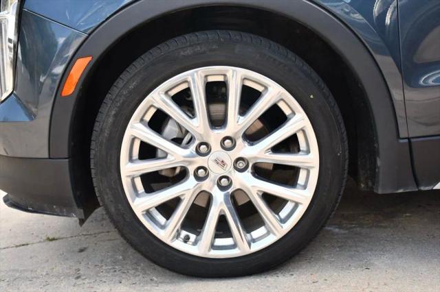 2019 Cadillac XT4 Premium Luxury