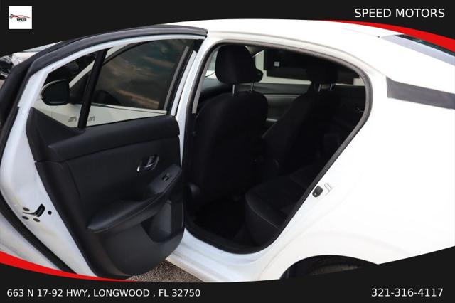 2021 Nissan Sentra SV Xtronic CVT
