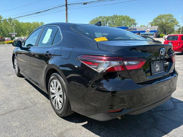 2022 Toyota Camry LE Hybrid