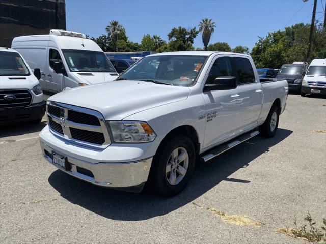 2019 Ram 1500 Classic SLT Crew Cab 4x2 64 Box