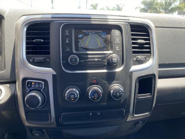 2019 Ram 1500 Classic SLT Crew Cab 4x2 64 Box