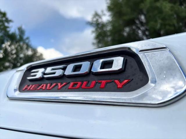2022 Ram 3500 Tradesman Crew Cab 4x4 8' Box