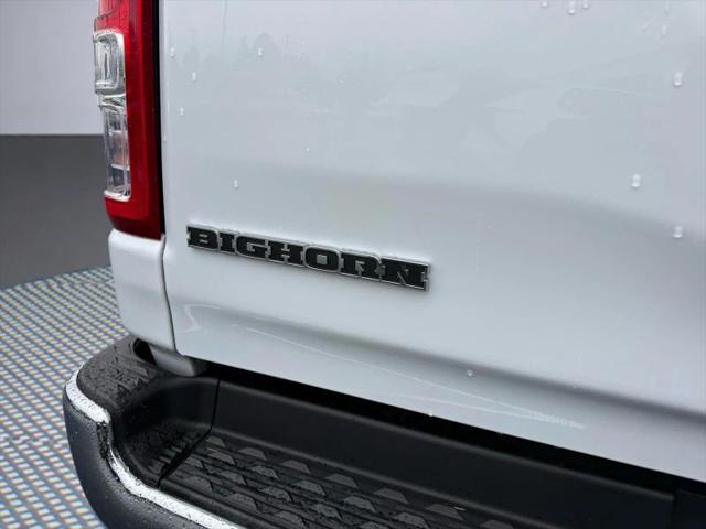 2022 Ram 1500 Big Horn Crew Cab 4x4 5'7" Box