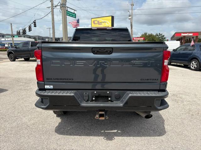 2020 Chevrolet Silverado 2500HD 4WD Crew Cab Standard Bed Custom