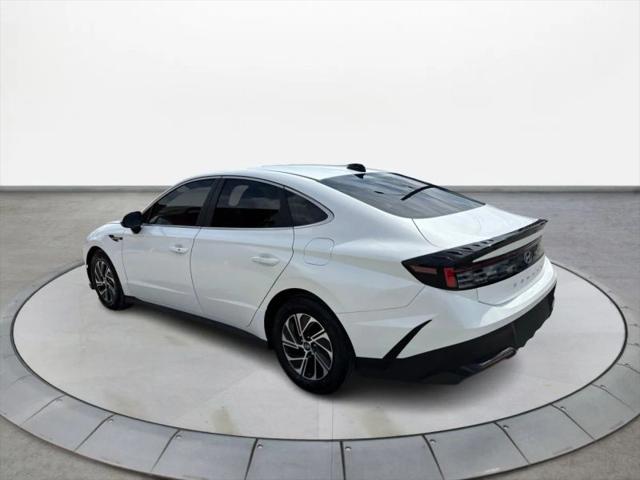 2026 Hyundai Sonata Hybrid Blue