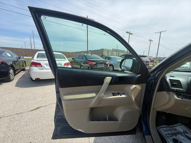 2012 Toyota Highlander Base V6