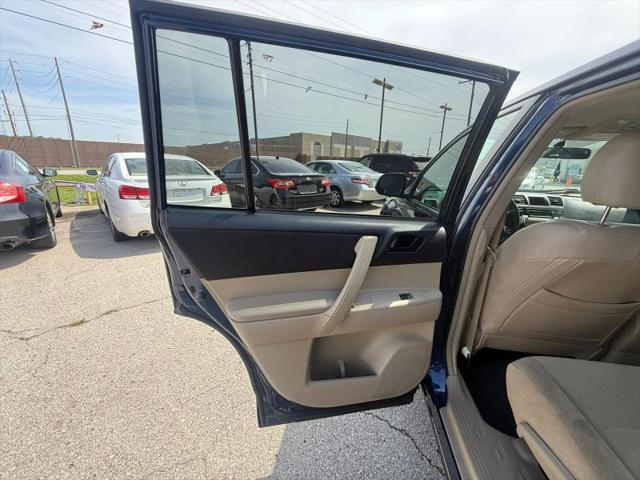 2012 Toyota Highlander Base V6