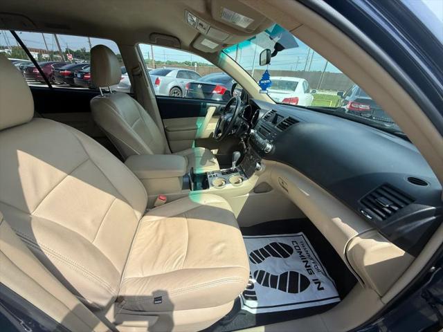 2012 Toyota Highlander Base V6