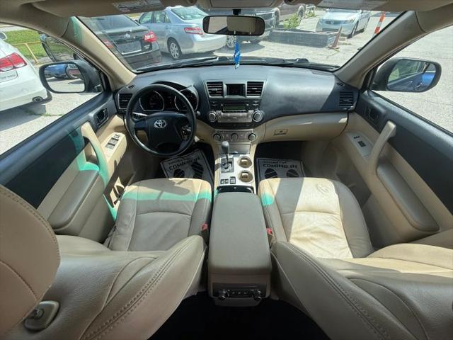 2012 Toyota Highlander Base V6