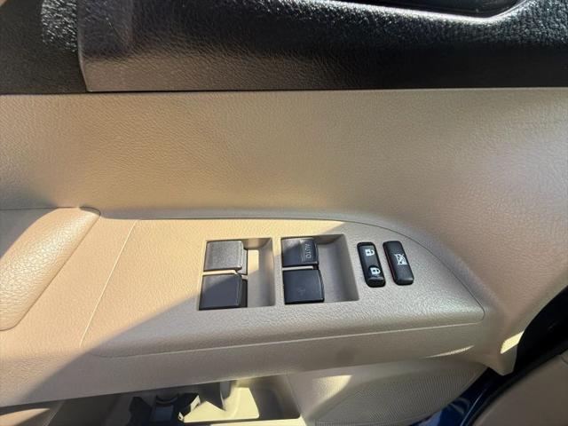 2012 Toyota Highlander Base V6