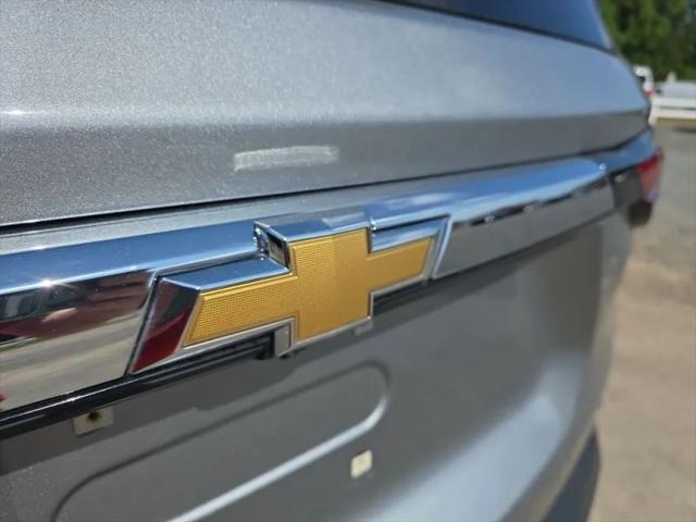 2023 Chevrolet Traverse FWD LT Cloth