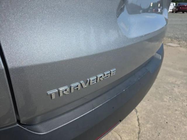2023 Chevrolet Traverse FWD LT Cloth