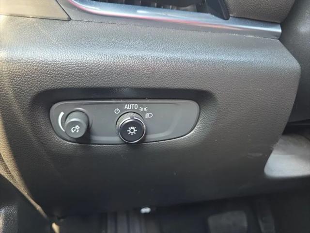 2023 Chevrolet Traverse FWD LT Cloth