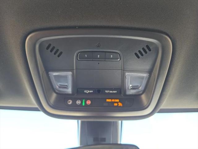 2023 Chevrolet Traverse FWD LT Cloth