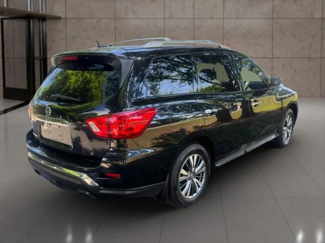 2018 Nissan Pathfinder S