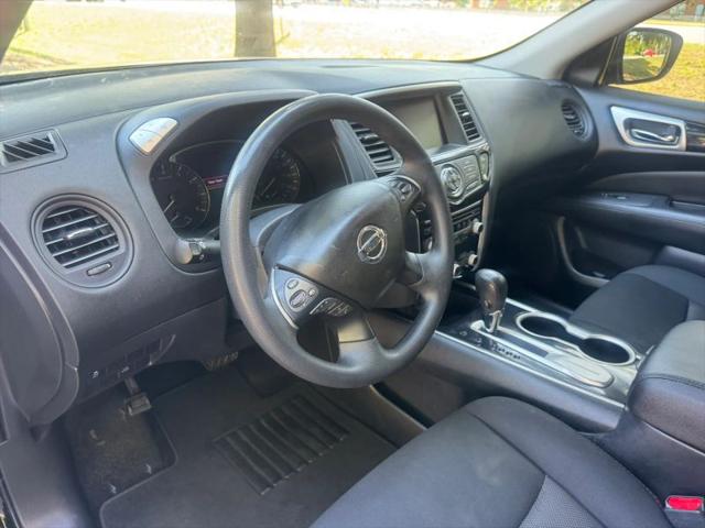 2018 Nissan Pathfinder S