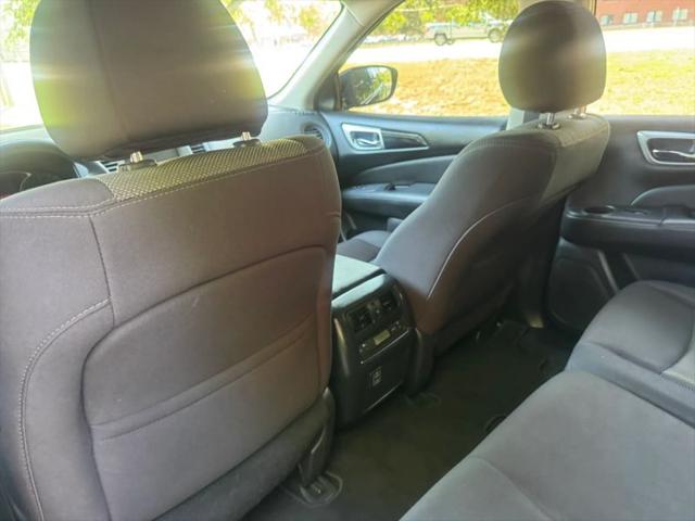 2018 Nissan Pathfinder S