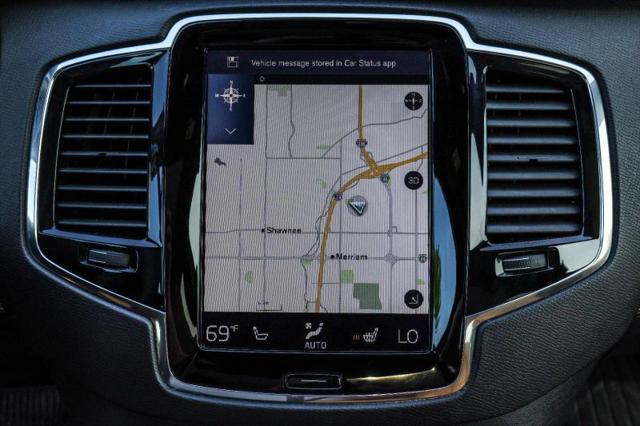 2018 Volvo XC90 T6 Momentum