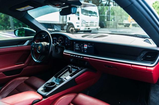 2021 Porsche 911 Carrera S