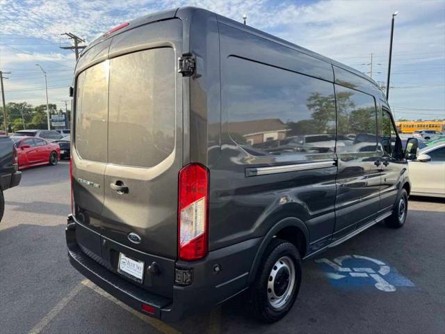 2017 Ford Transit Medium Roof w/Sliding Side Door w/LWB