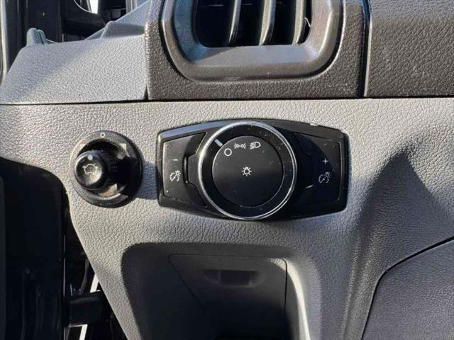 2017 Ford Transit Medium Roof w/Sliding Side Door w/LWB
