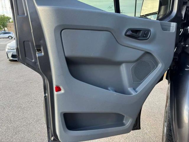 2017 Ford Transit Medium Roof w/Sliding Side Door w/LWB