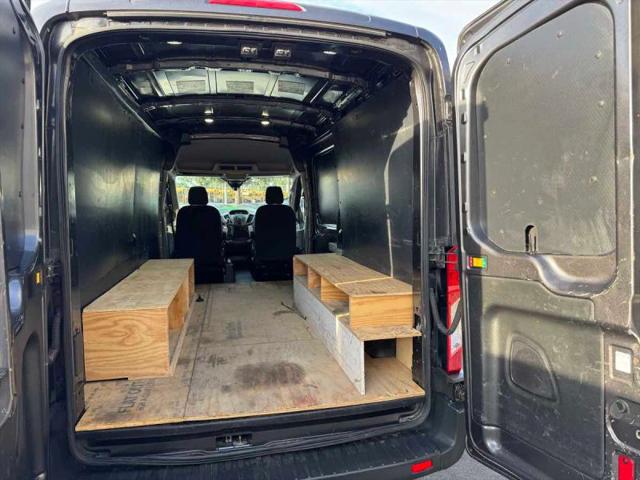 2017 Ford Transit Medium Roof w/Sliding Side Door w/LWB