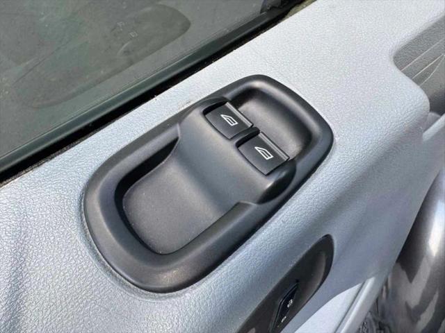 2017 Ford Transit Medium Roof w/Sliding Side Door w/LWB